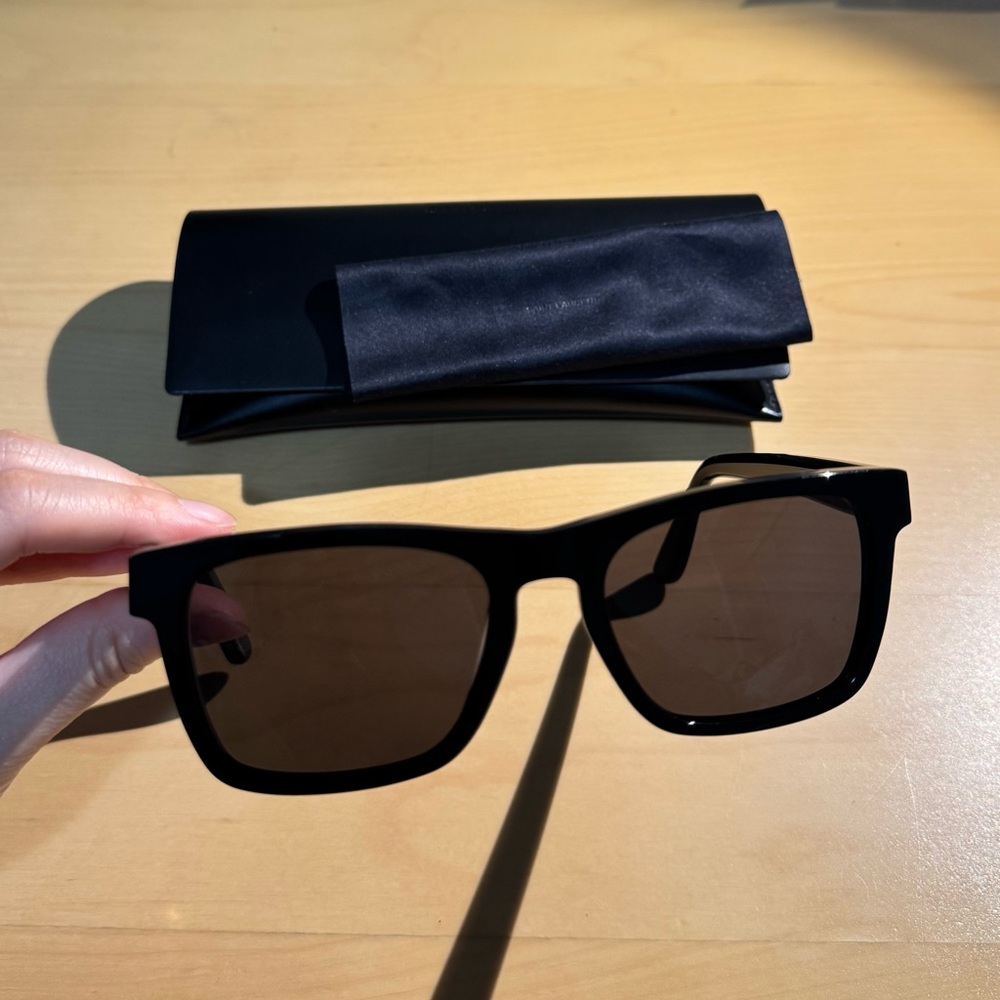 Saint Laurent Black Square Frame Sunglasses with Gold Logo - Picture 9 of 16